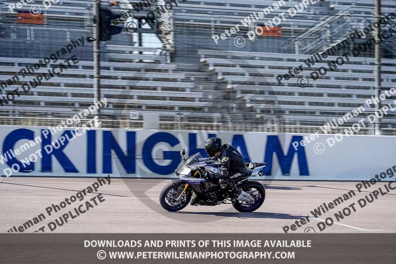 Rockingham no limits trackday;enduro digital images;event digital images;eventdigitalimages;no limits trackdays;peter wileman photography;racing digital images;rockingham raceway northamptonshire;rockingham trackday photographs;trackday digital images;trackday photos